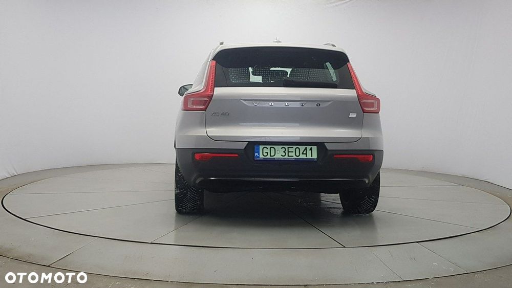Volvo XC 40 - 6
