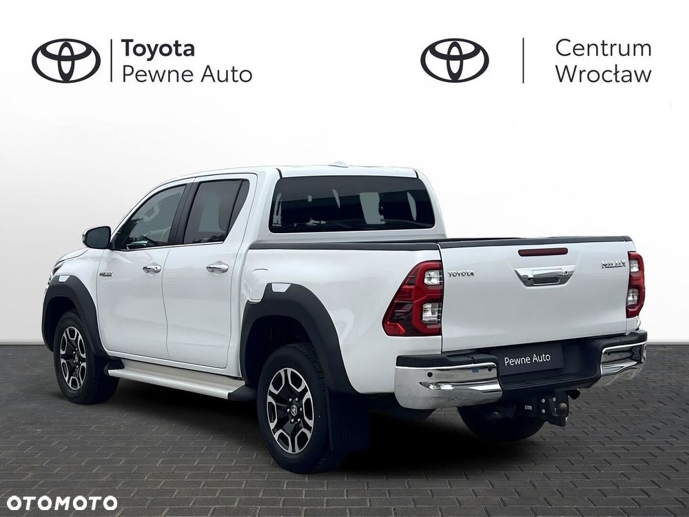 Toyota Hilux 2024 photo 3