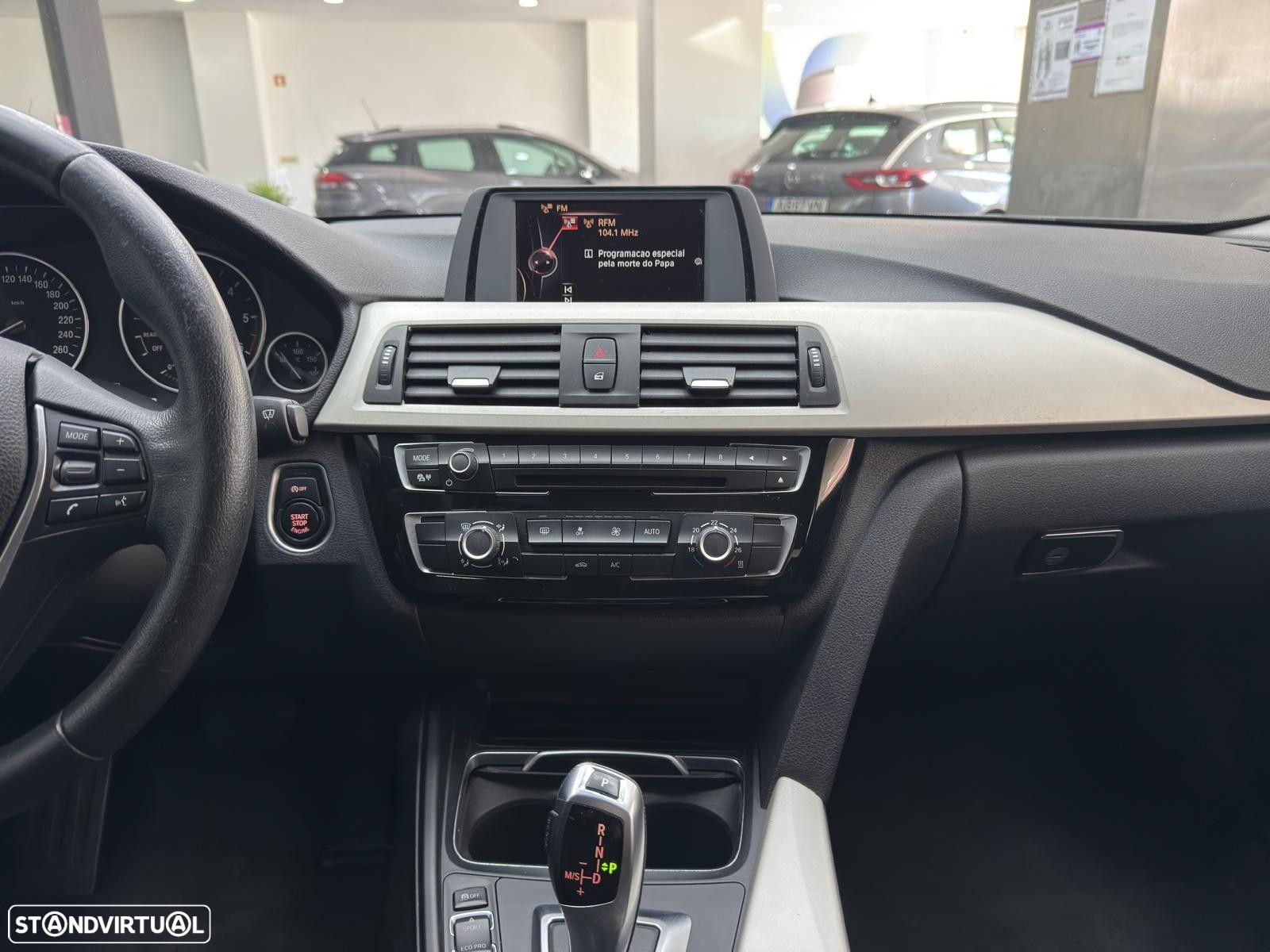 BMW 318 d Line Sport Auto - 30