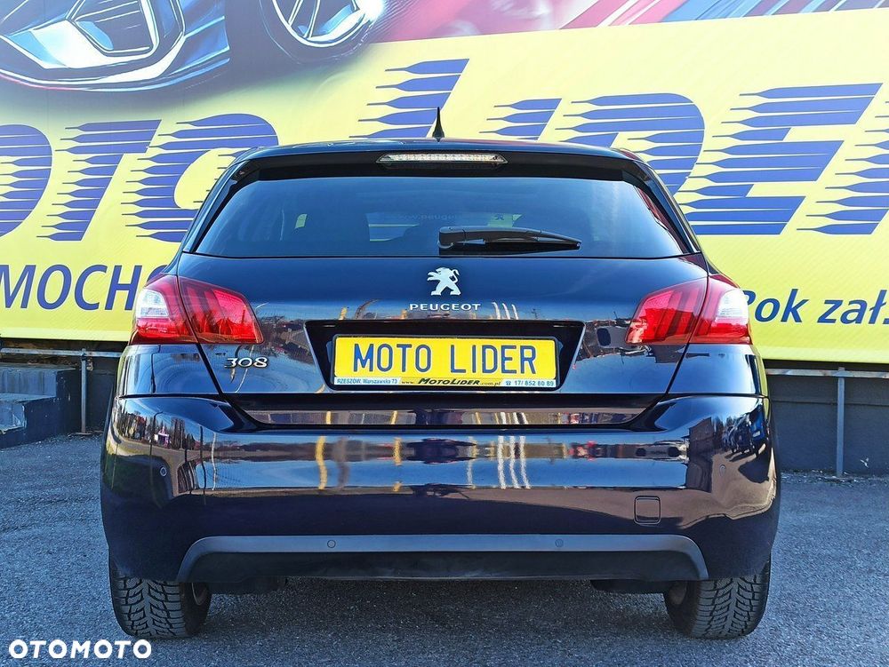 Peugeot 308 - 5