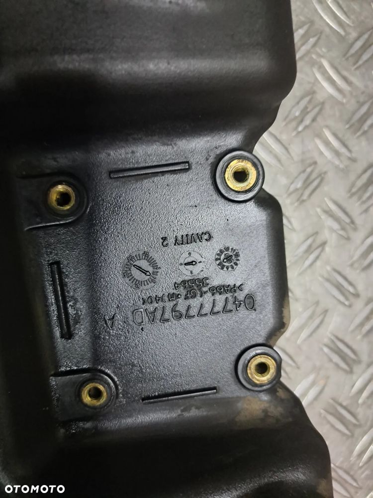 Pokrywa zaworow Mini Cooper R53 R50 R52 - 2