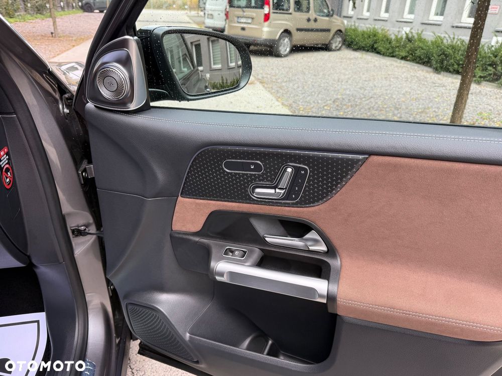 Mercedes-Benz GLB AMG 35 4-Matic - 13