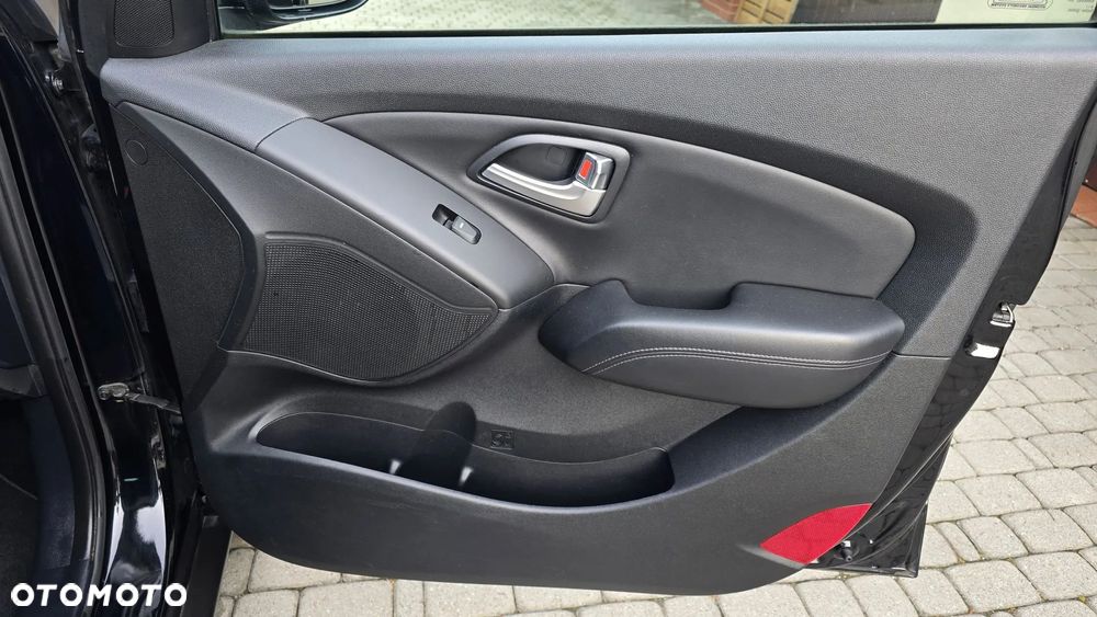 Hyundai ix35 2.0 CRDi 4WD Automatik Premium - 20