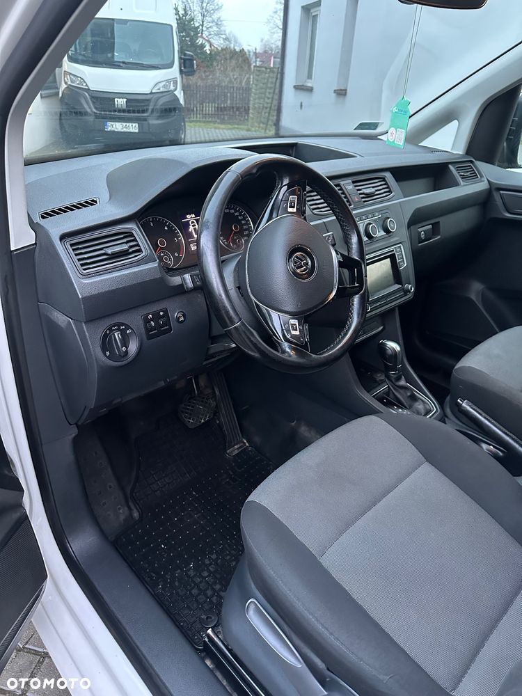 Volkswagen Caddy - 10