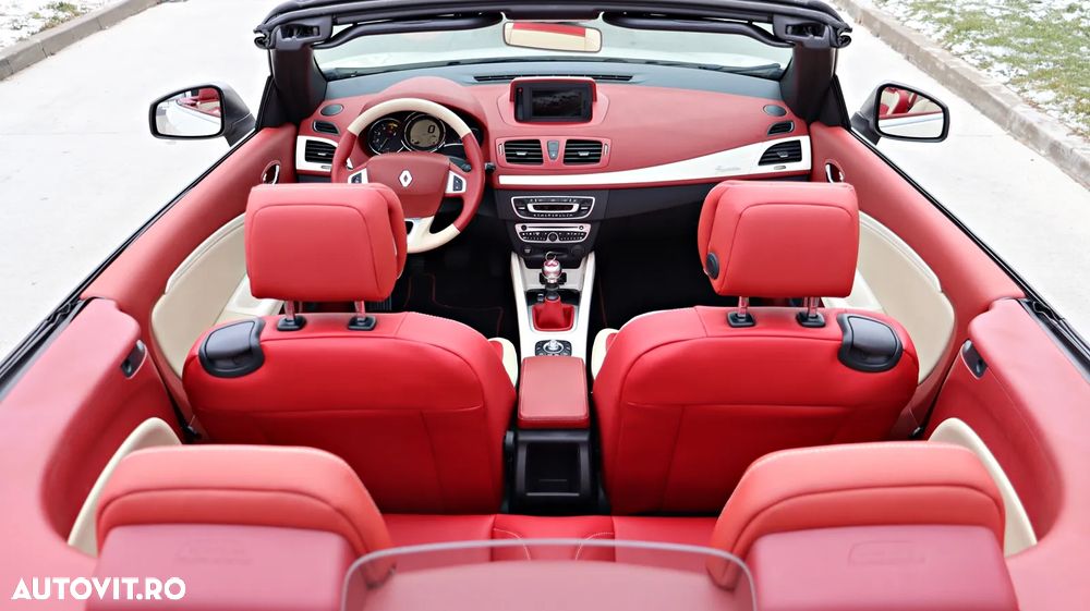 Renault Megane III 1.5 dCi Color Edition - 17