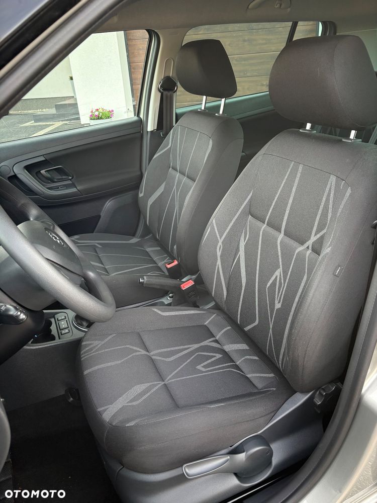 Skoda Fabia 1.4 16V STYLE Edition - 18