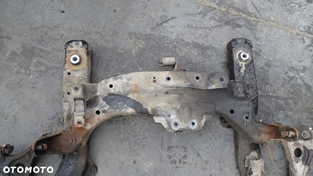 SANKI WÓZEK KOŁYSKA HONDA ACCORD VII 2.0 - 13