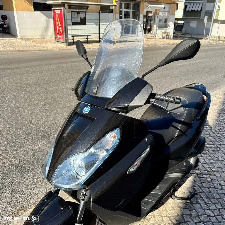 Piaggio XEvo X7 - 5