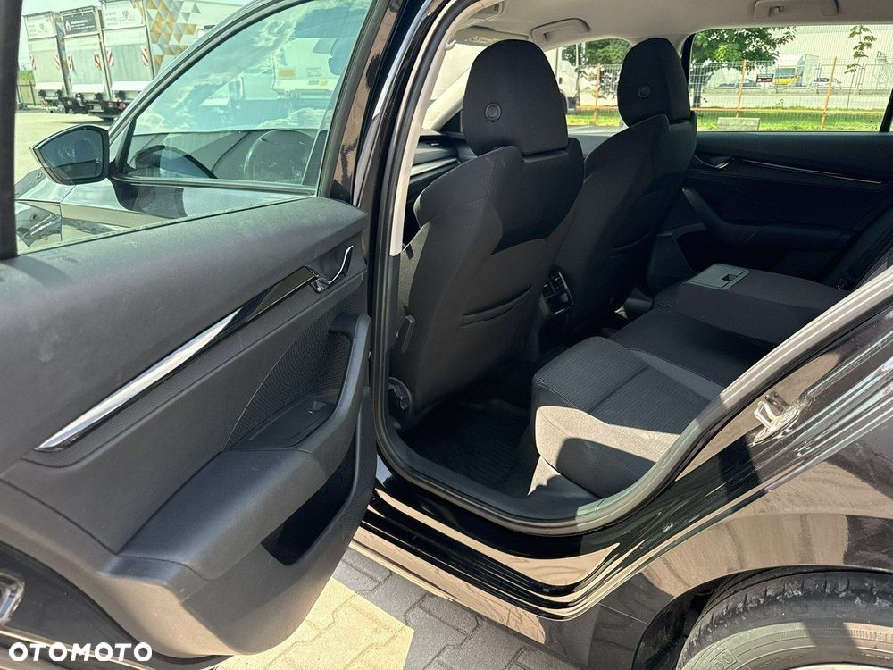 Skoda Octavia 1.5 TSI e-Tec Ambition DSG - 14