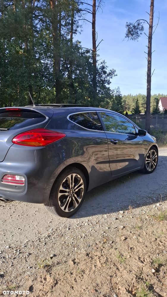 Kia Ceed - 7