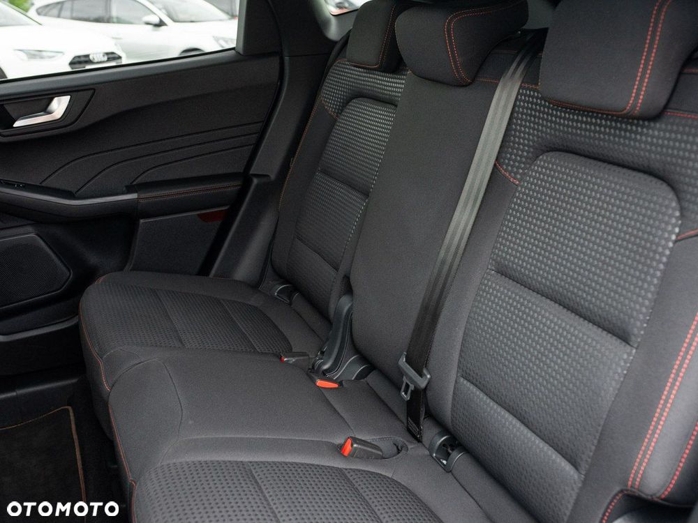 Ford Kuga - 28