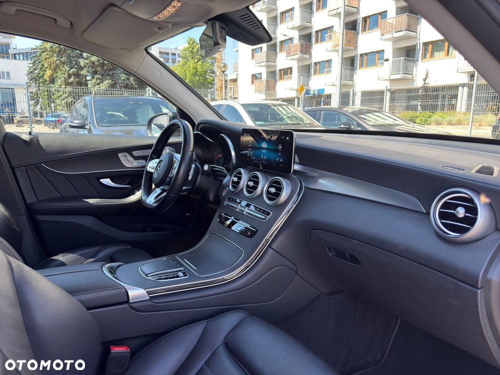 Mercedes-Benz GLC 200 d 4-Matic Business Edition - 23
