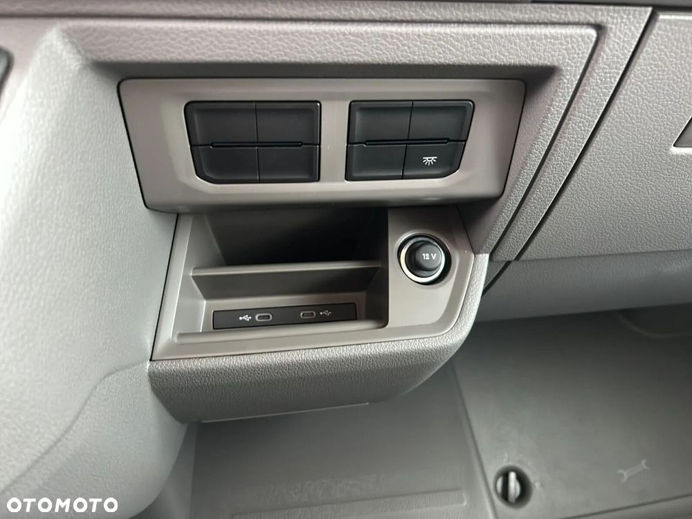 Volkswagen Crafter 35 Brygadówka/Furgon L4H3, 2.0BiTDI 163KM, 4490mm - 26