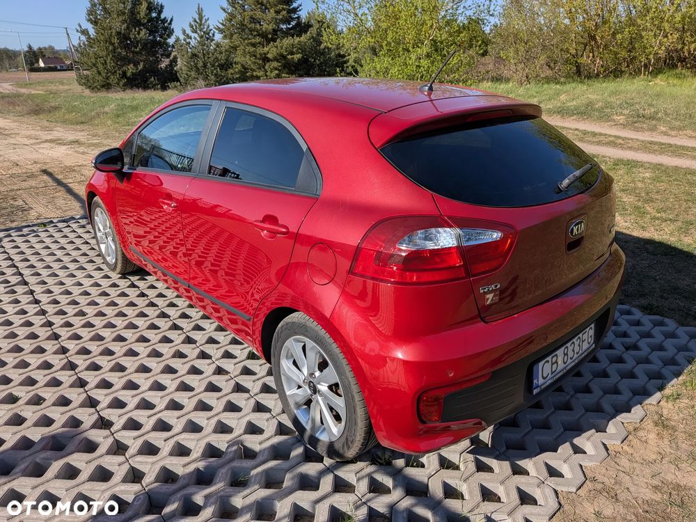 Kia Rio - 2