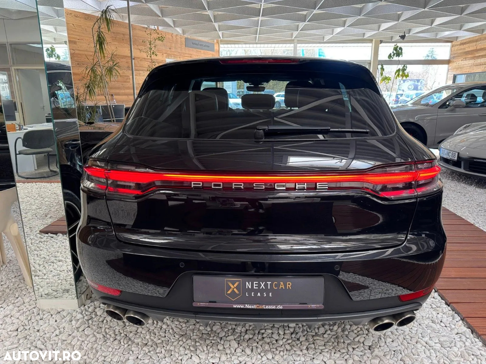 Porsche Macan S - 2