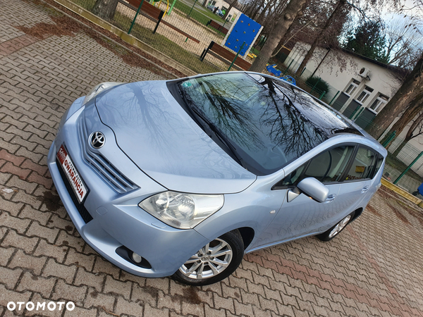 Toyota Verso 1.8 7-Sitzer Skyview Edition