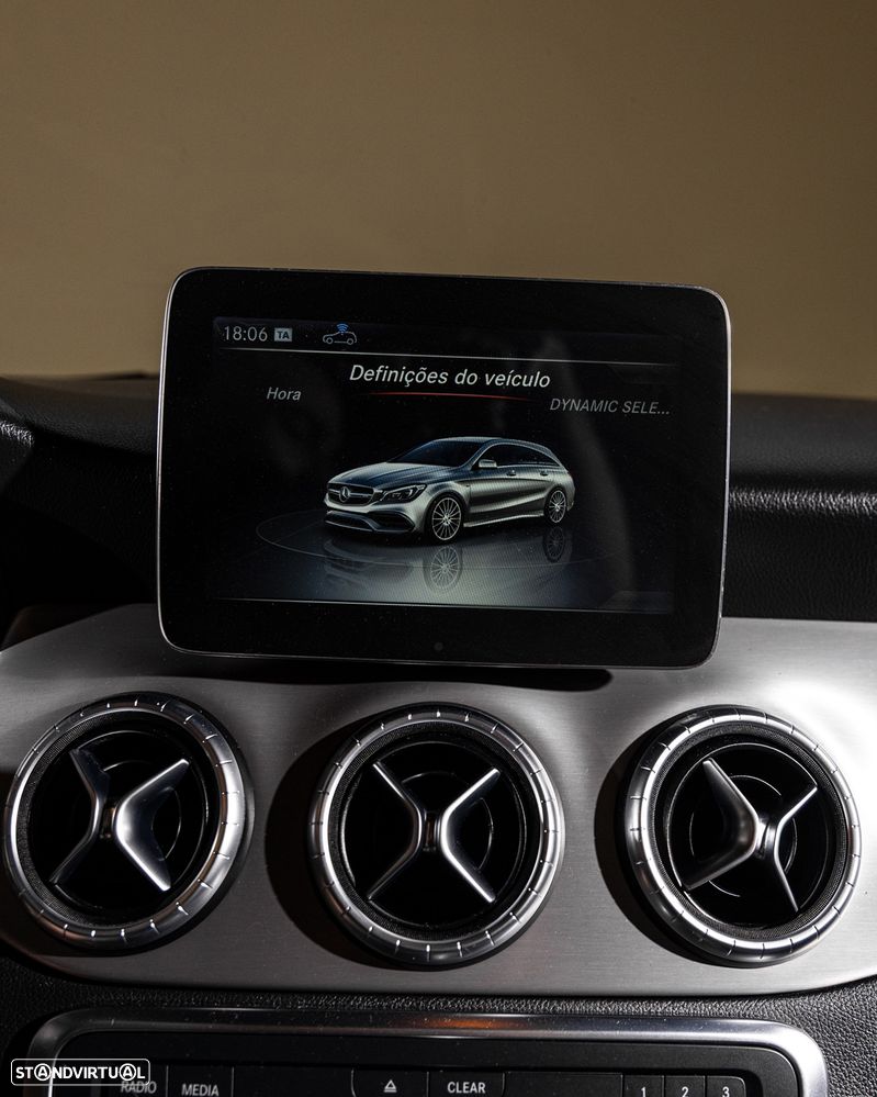 Mercedes-Benz CLA 45 AMG 4Matic Speedshift 7G-DCT Night Edition - 23