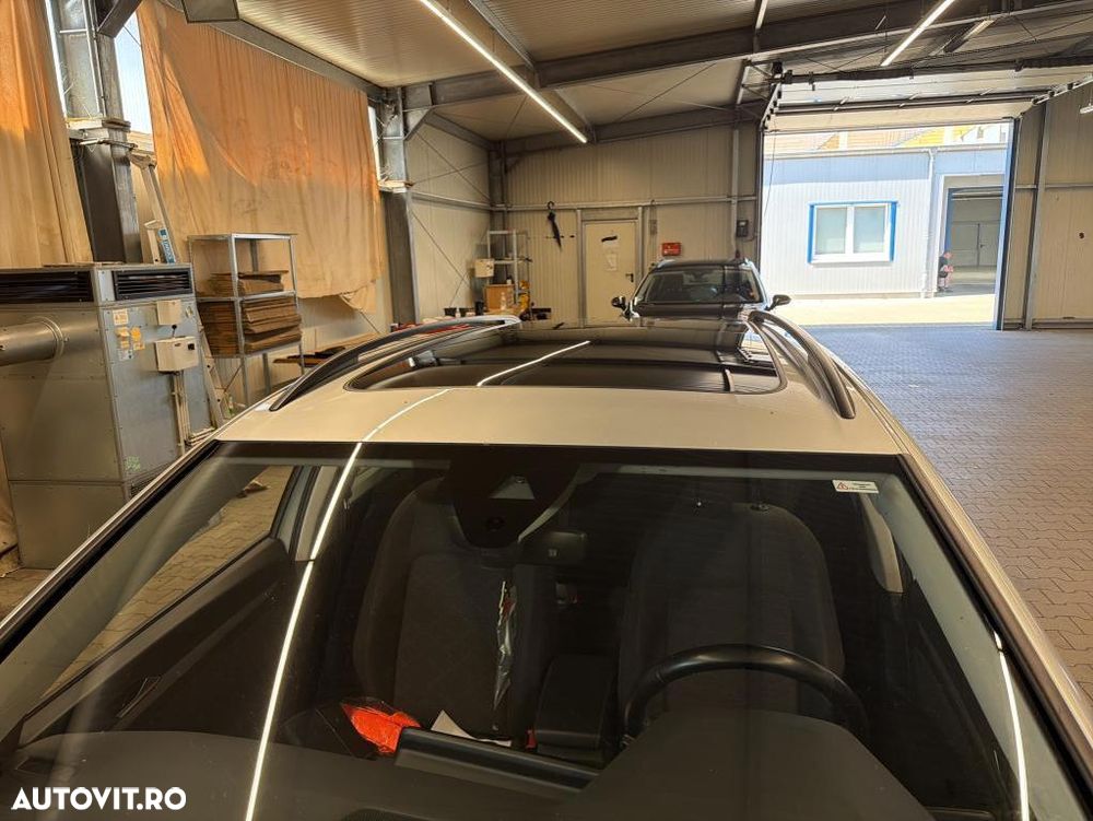 Volkswagen Golf 2.0 TDI SCR Life - 9