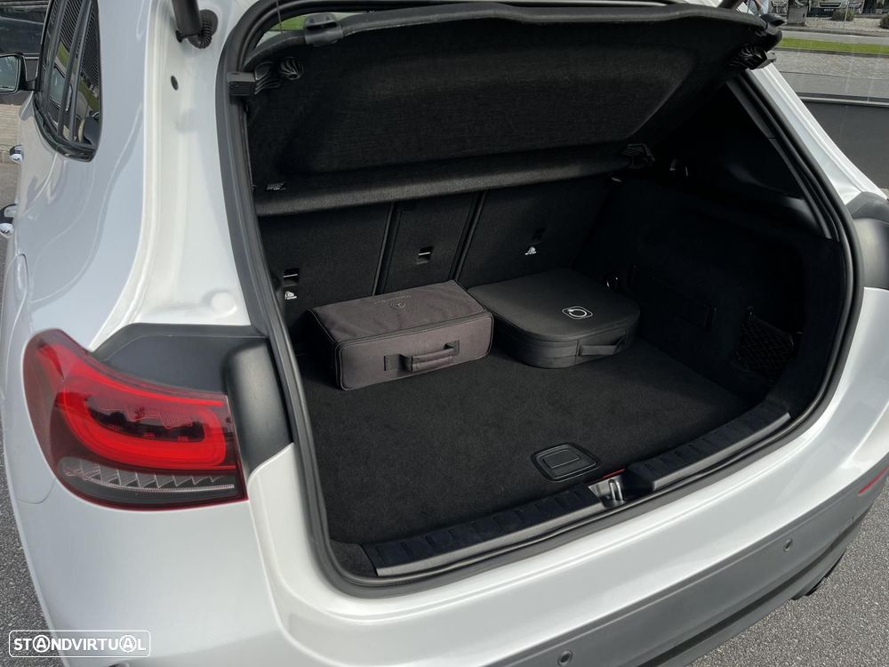 Mercedes-Benz GLA 250 e AMG Line - 23