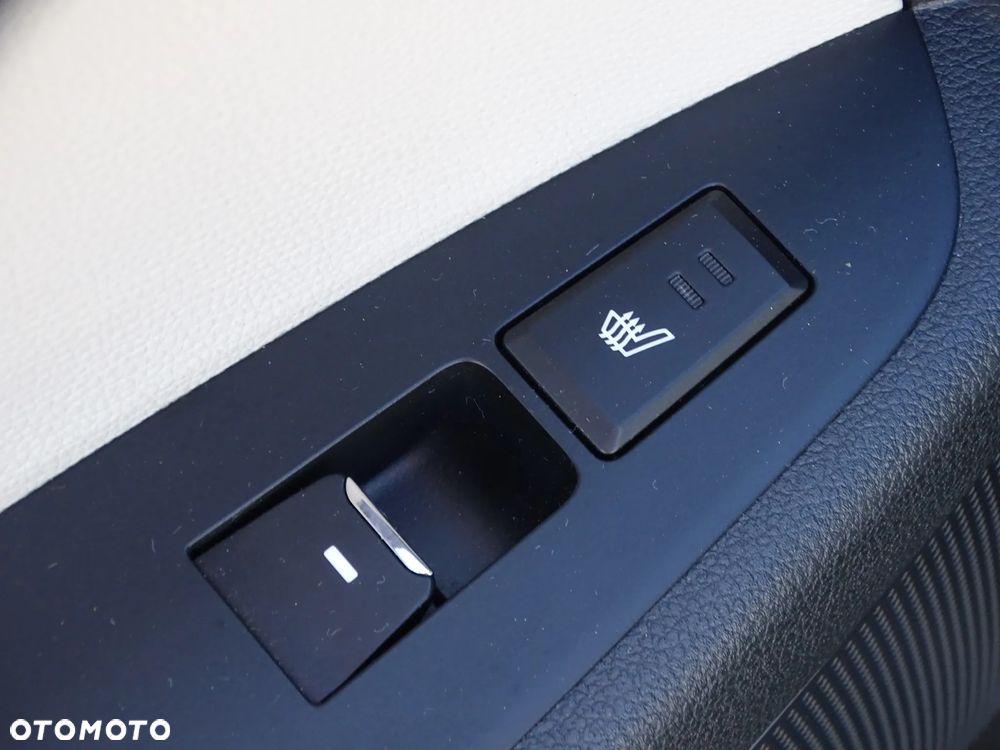 Hyundai Tucson blue 1.6 CRDi 2WD DCT Premium - 26