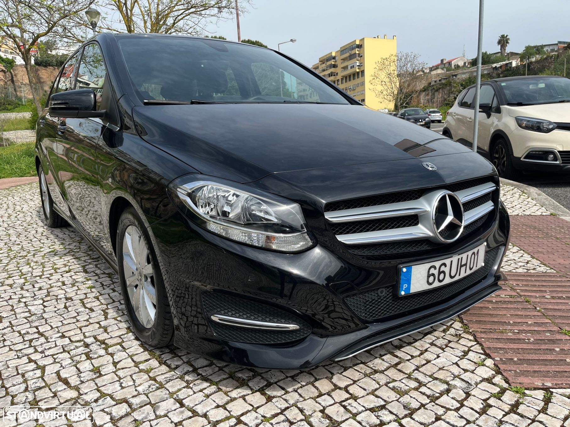 Mercedes-Benz B 180 d Style - 2