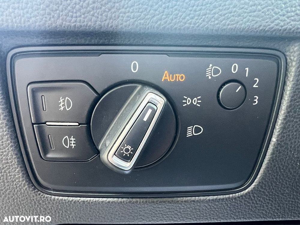 Volkswagen Passat 2.0 TDI Comfortline - 14