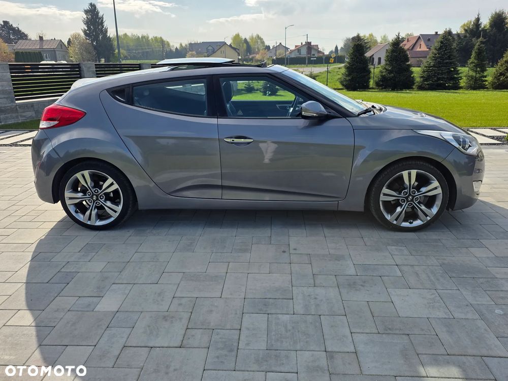 Hyundai Veloster 1.6 Premium - 6
