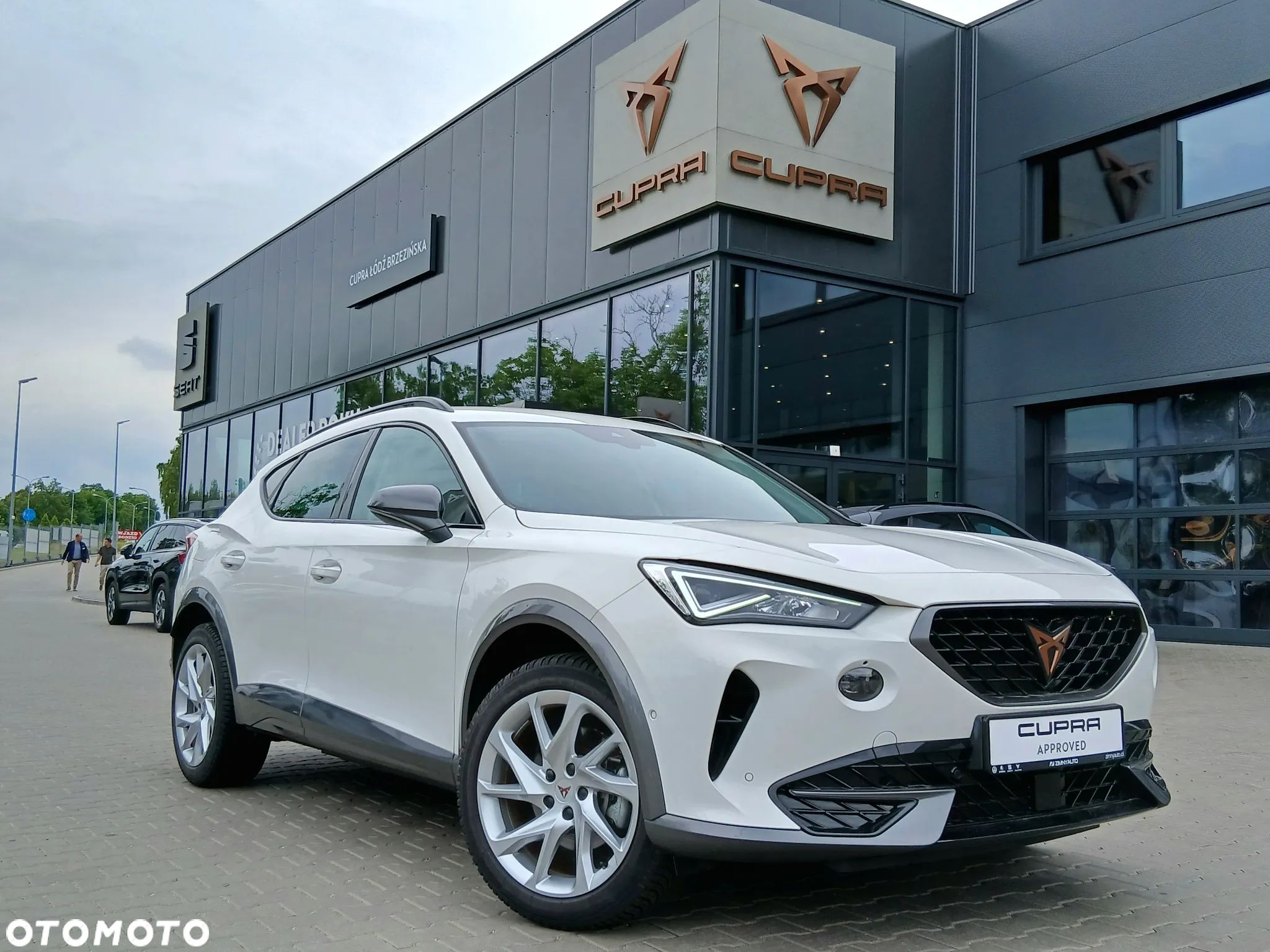 Cupra Formentor 1.4 e-Hybrid DSG - 1