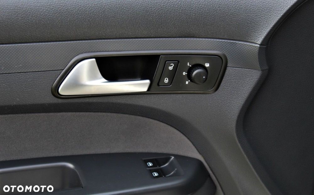 Volkswagen Caddy - 19