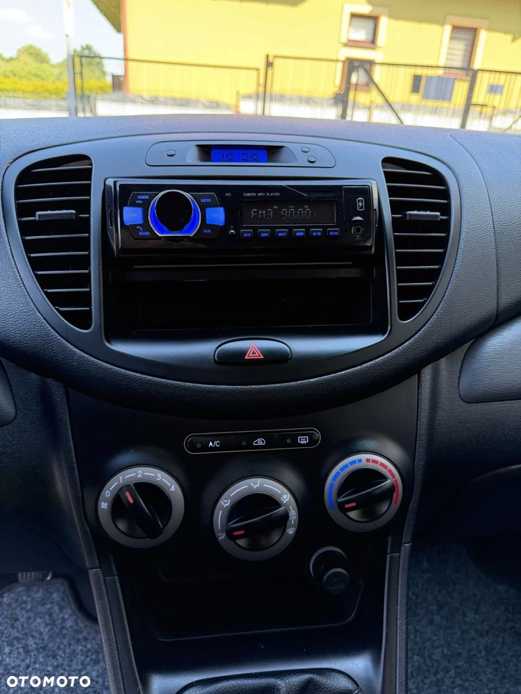 Hyundai i10 1.1 Edition 20 - 8