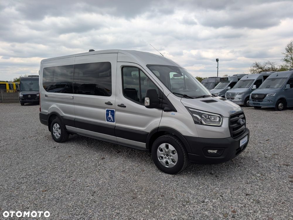 Ford Transit - 1