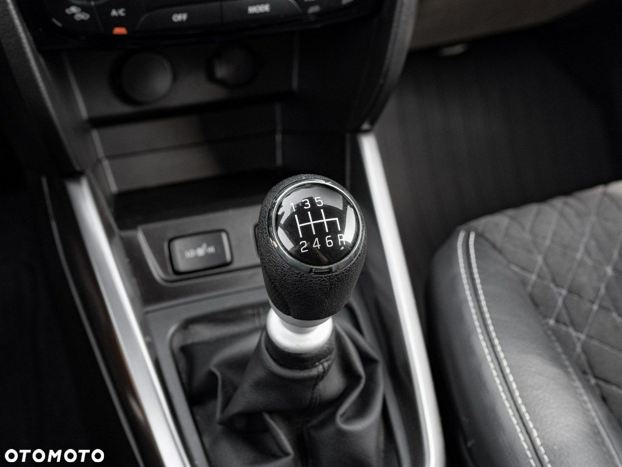Suzuki Vitara - 18