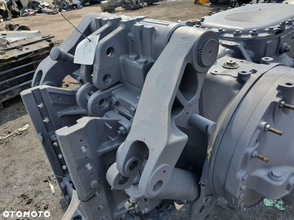 PODNOŚNIK RAMION TRAKTOR VALTRA S 323 S323 2011 - 1