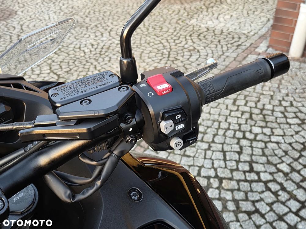 Honda NT - 19