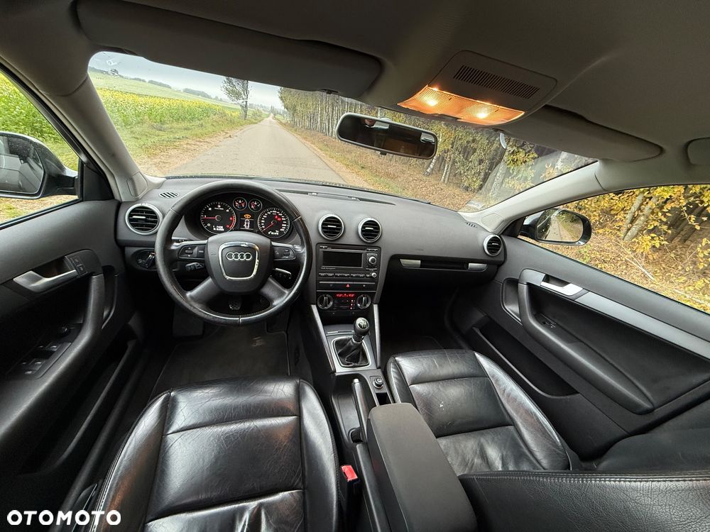 Audi A3 Sportback - 15