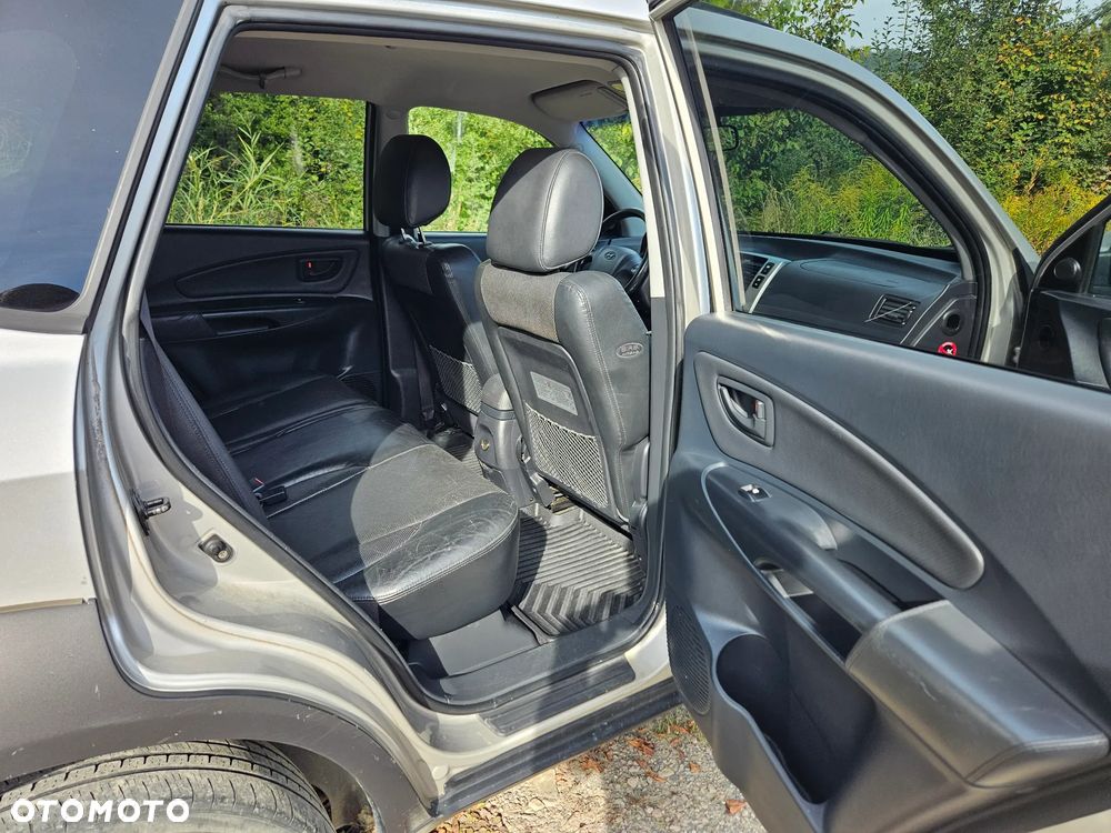 Hyundai Tucson 2.0 CRDi VGT 4WD GLS - 22