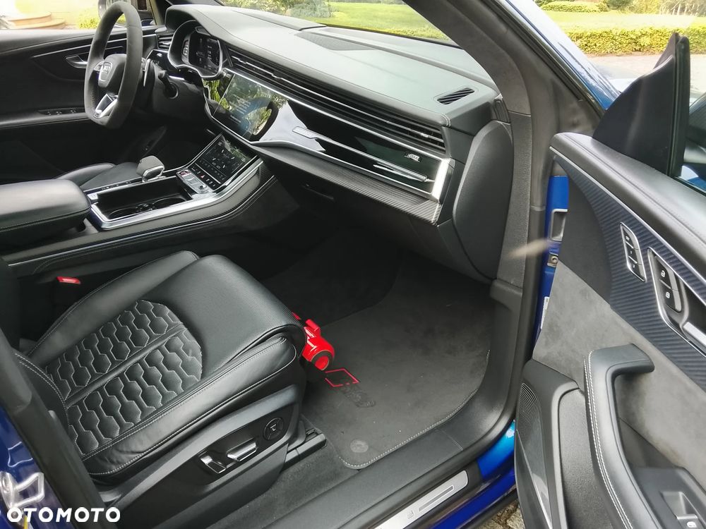 Audi RS Q8 - 25