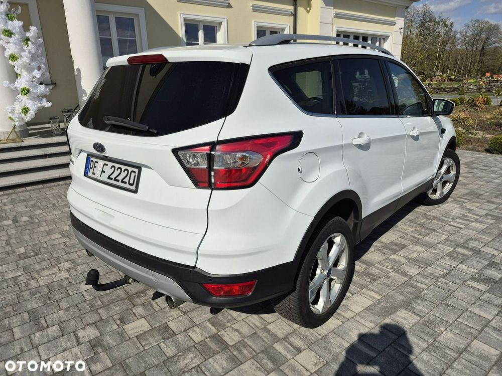 Ford Kuga - 8