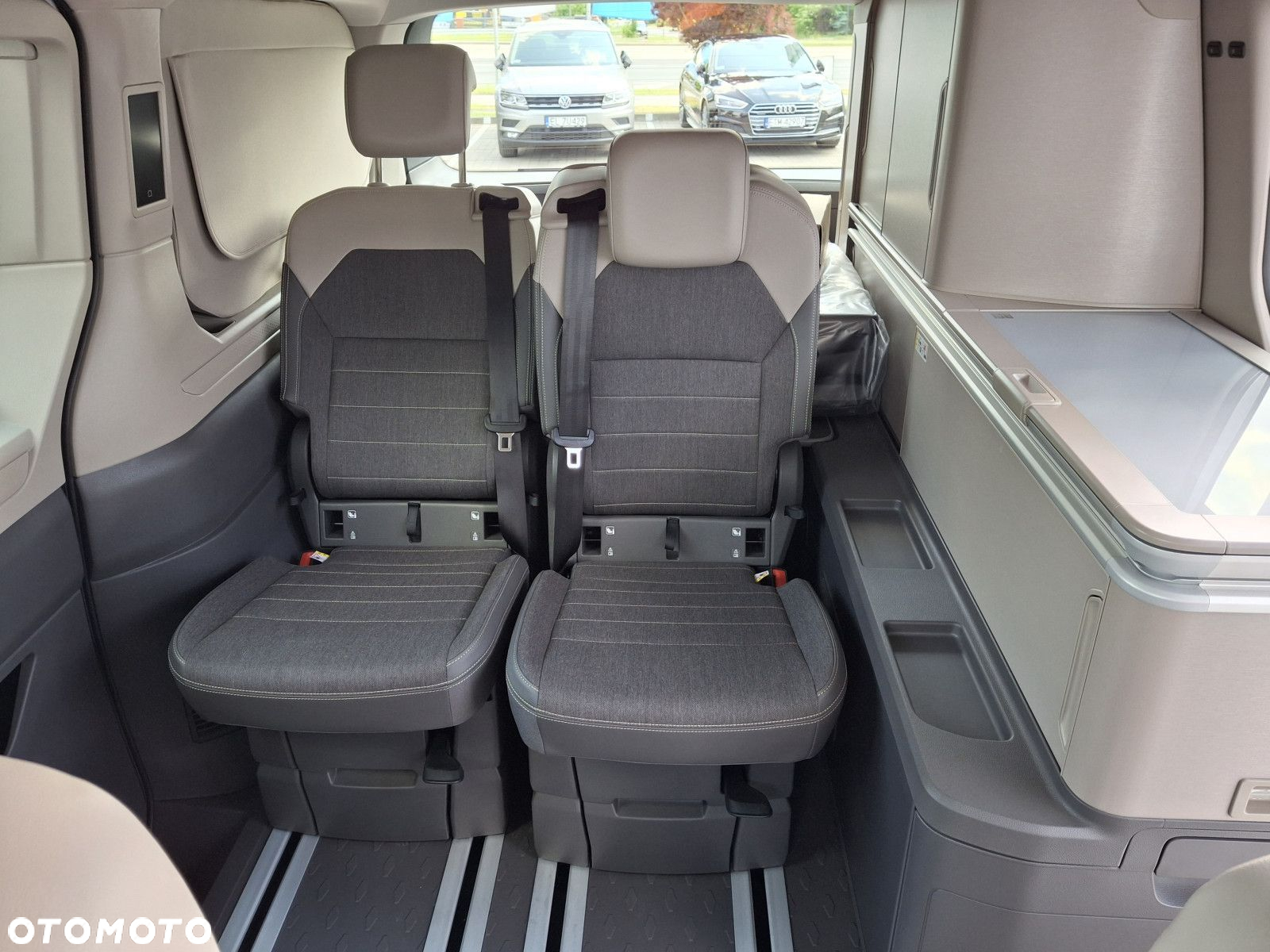 Volkswagen California - 27