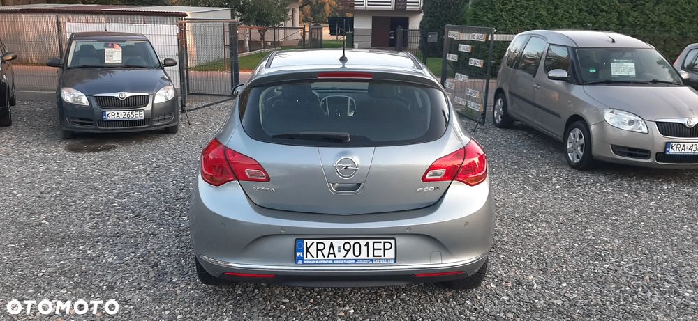 Opel Astra - 24