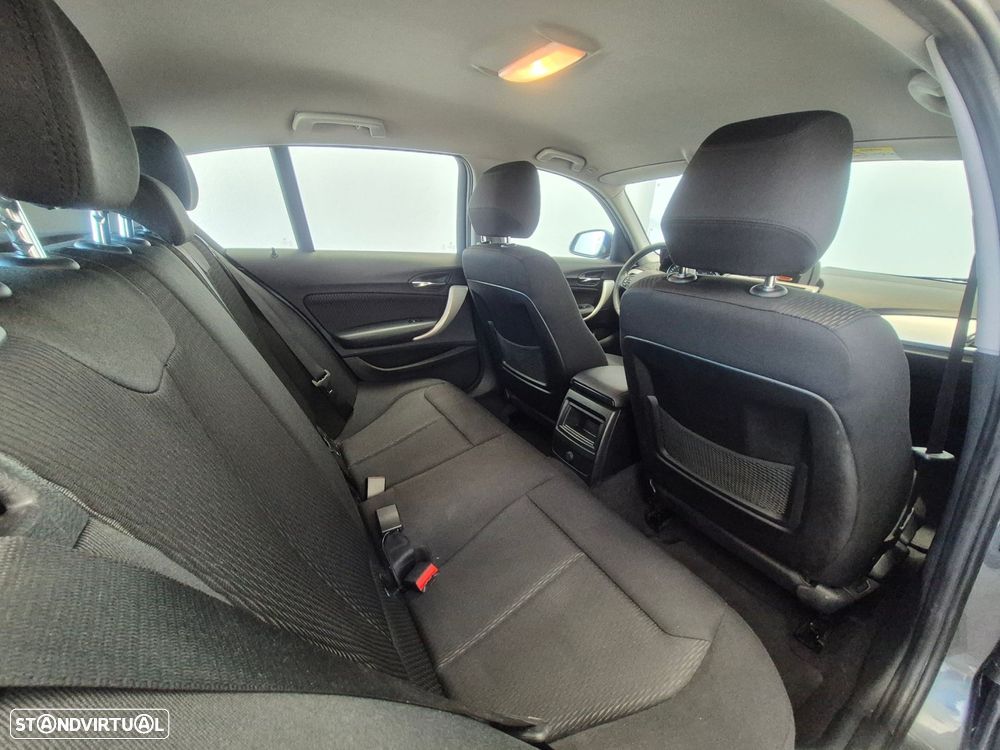 BMW 116 d EfficientDynamics - 27
