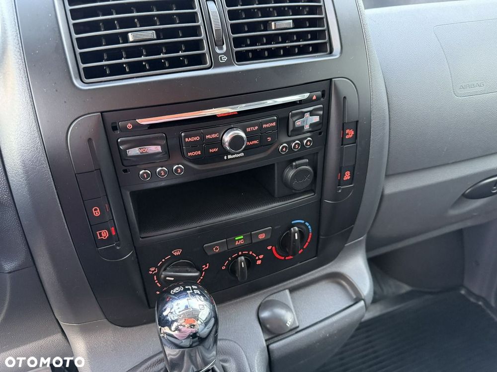 Peugeot Expert - 14