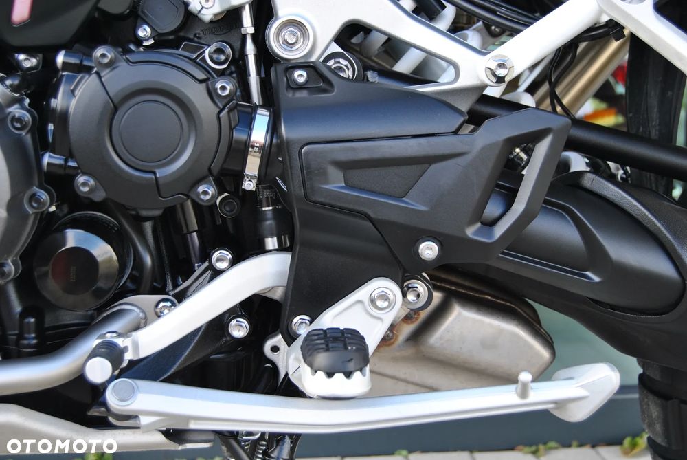 Triumph Tiger - 17
