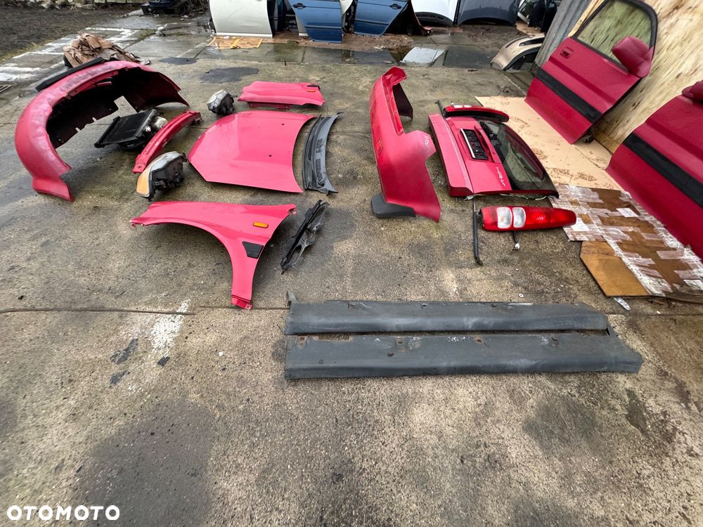 Honda hrv hr-v czerwona maska zderzak przód przedni chłodnice wody klimy chłodnica belka przód lampy przód przednie błotnik prawy lewy podszybie klapa tył tylnia klapa bagażnika zderzak tył tylni lampy tył tylnie progi drzwi - 11