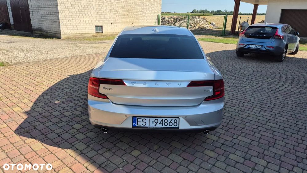 Volvo S90 - 10