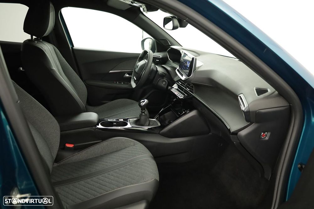 Peugeot 2008 1.2 Allure - 22