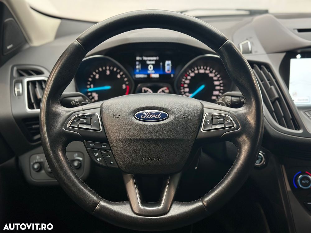 Ford Kuga 2.0 TDCi 4x4 Aut. Titanium - 11