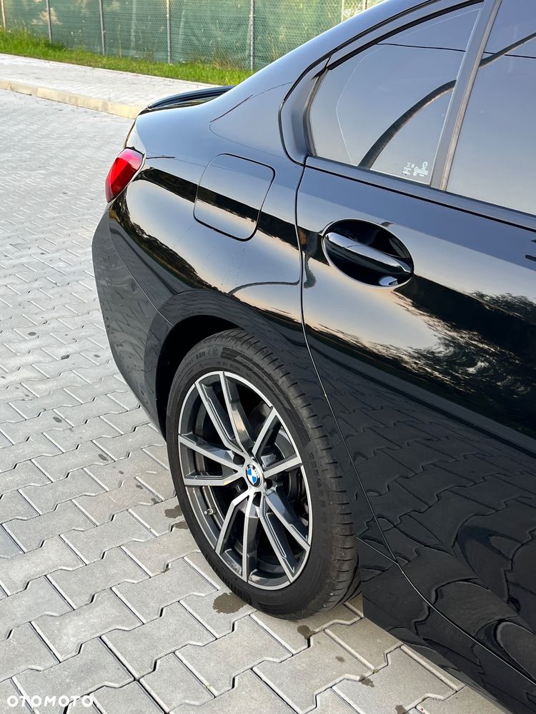 BMW Seria 3 318d Advantage - 40