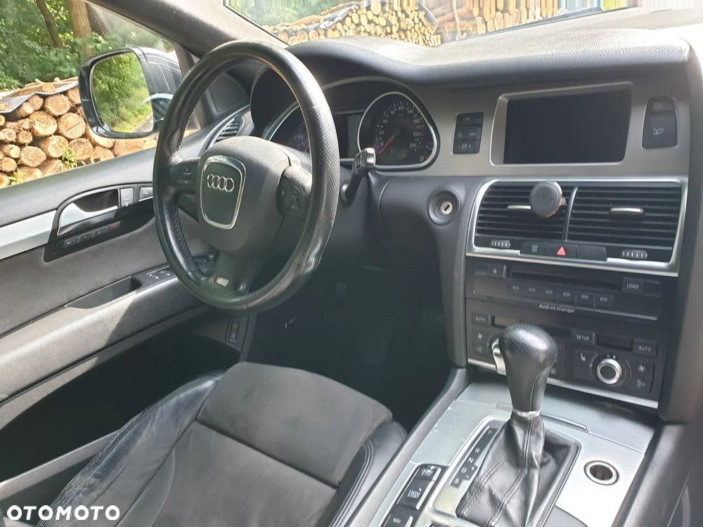 Audi Q7 3.0 TDI Quattro Tiptronic - 14