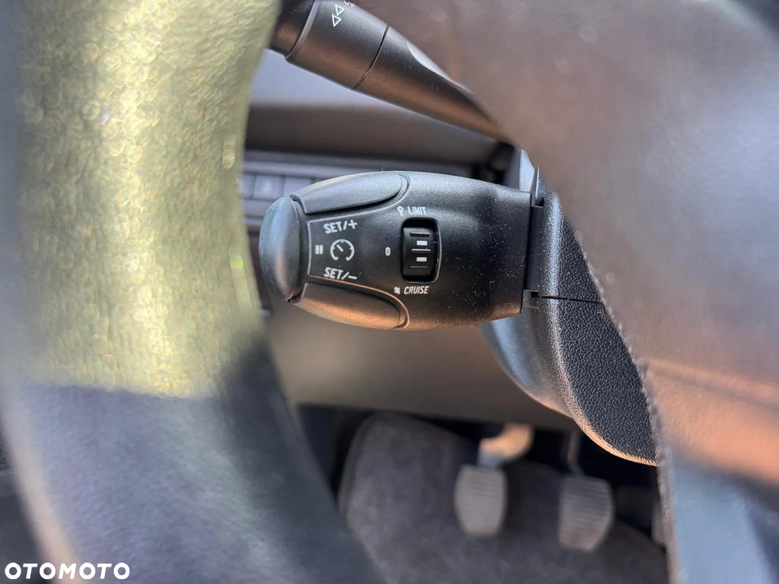 Peugeot 208 1.2 PureTech Allure - 16